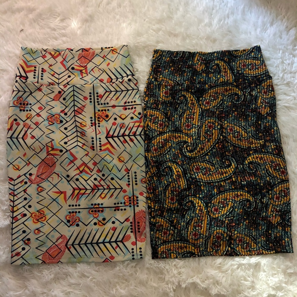 Lot of 2 Casey skirt size XSmall Peasly blue beige pencil lot of 2